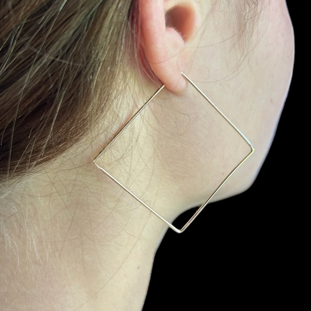 Square earrings